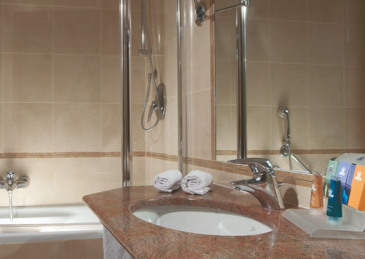Twin room Raffaello Hotel Milan Twin room Raffaello Hotel Milan