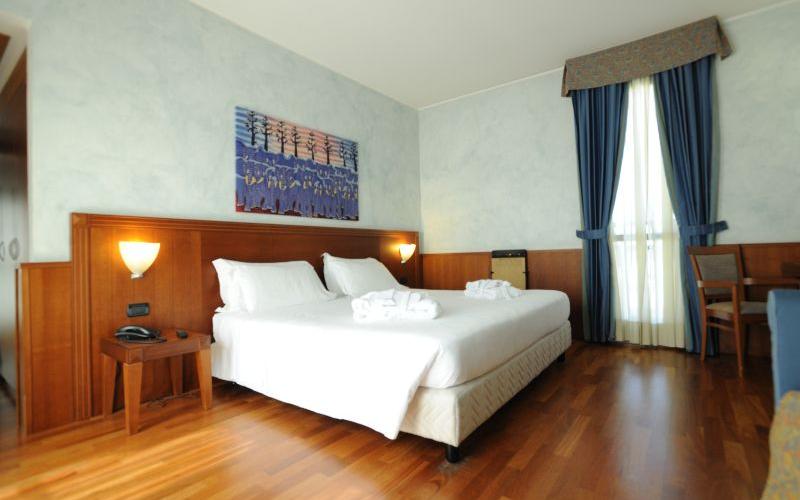 Superior Double Room Raffaello Hotel Milan Superior Double Room Raffaello Hotel Milan