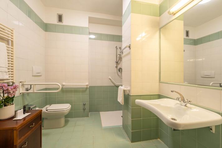 Twin Room Hotel Raffaello Milan Twin Room Hotel Raffaello Milan