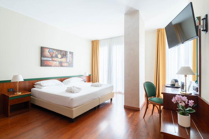 Double Room Hotel Raffaello Milan Double Room Hotel Raffaello Milan