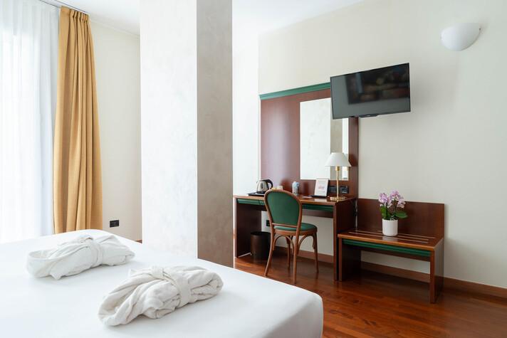 Double Room Hotel Raffaello Milan Double Room Hotel Raffaello Milan