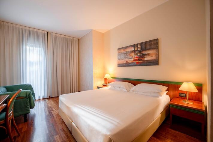 Double Room Hotel Raffaello Milan Double Room Hotel Raffaello Milan